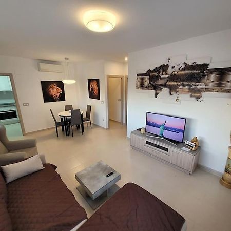 Chalet Adosado Acogedor Busot Alicante Exteriör bild