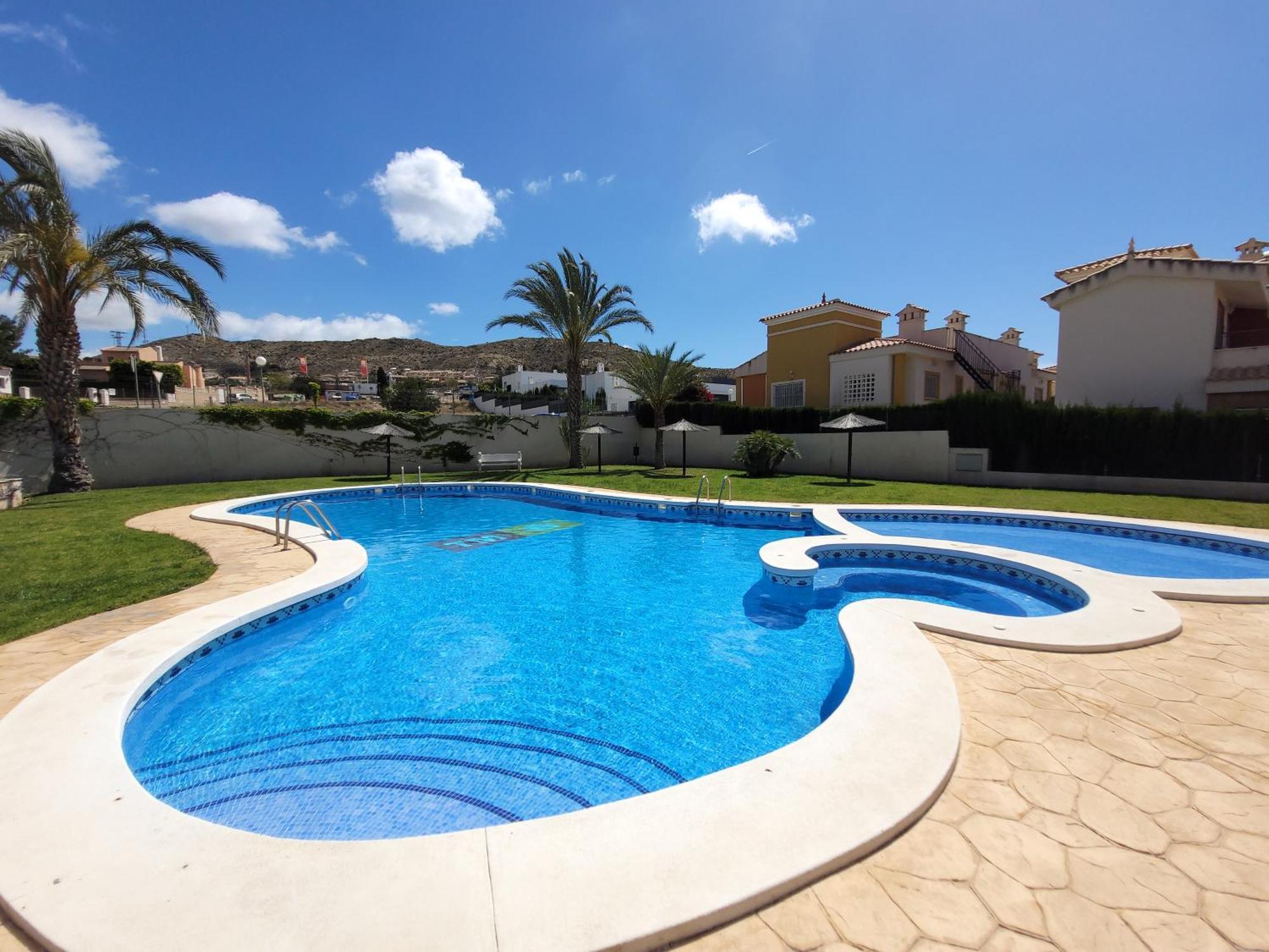 Chalet Adosado Acogedor Busot Alicante Exteriör bild