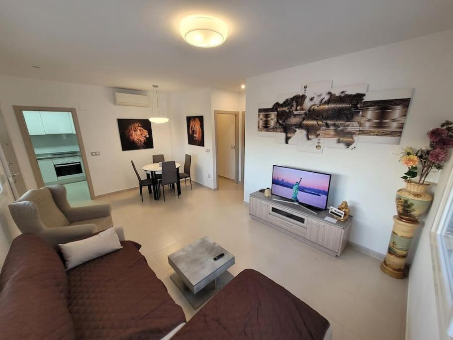 Chalet Adosado Acogedor Busot Alicante Exteriör bild